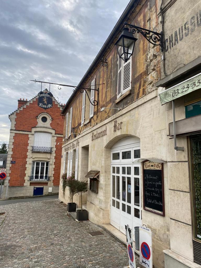 La Belle Vicoise Guest House Vic-sur-Aisne Eksteriør bilde